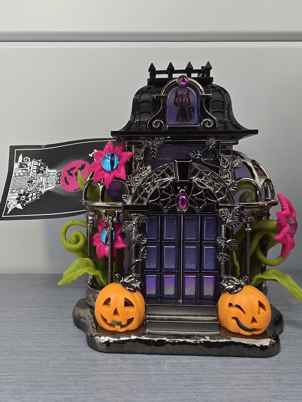 🆕Haunted Conservatory Projector Plug🎃🕸️
